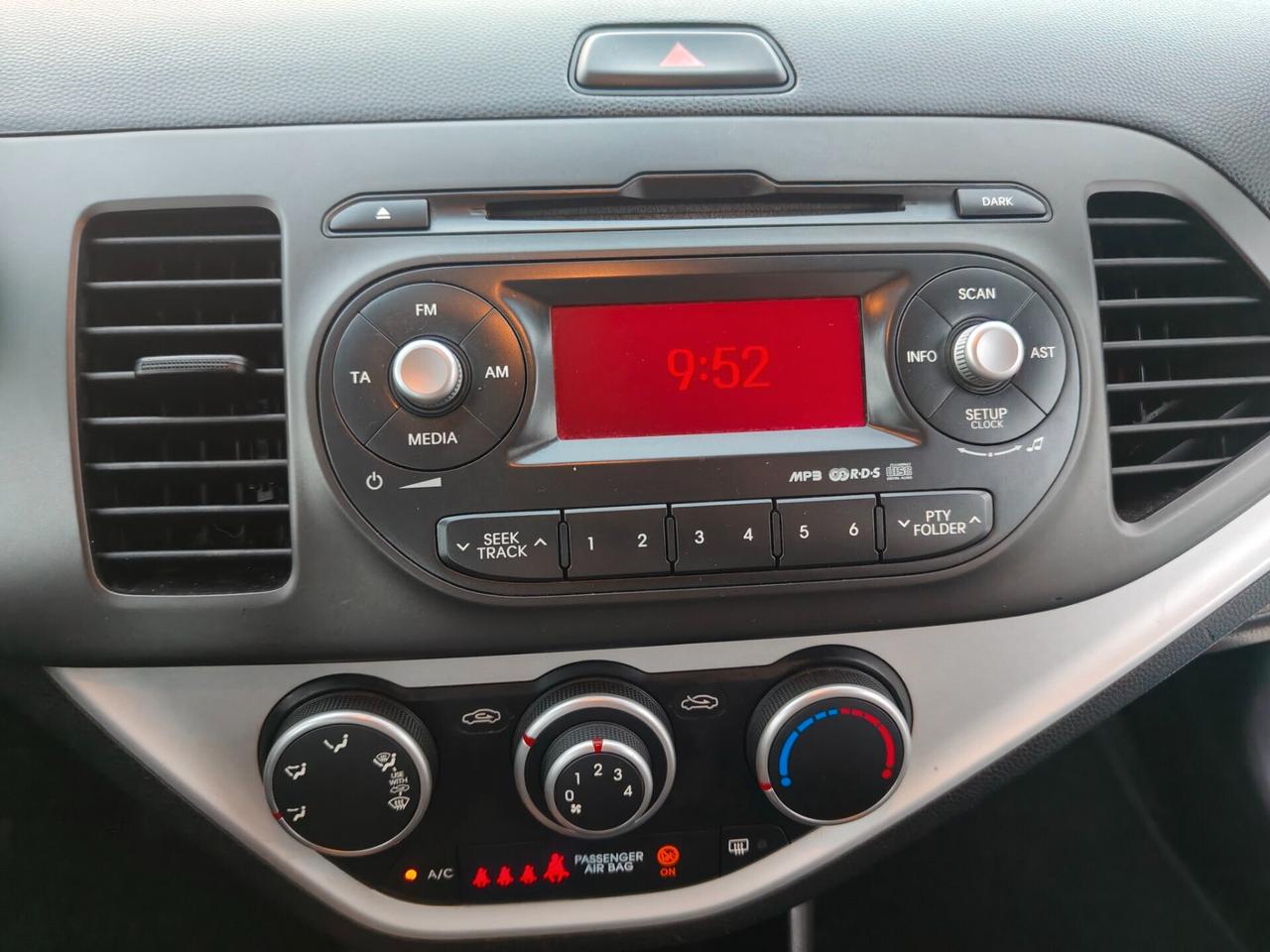 Kia Picanto 1.0 12V 5 porte City gpl