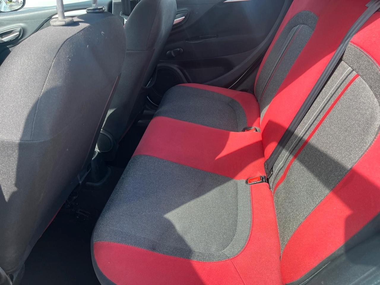 Fiat Punto 1.3 MJT II 75 CV 5 porte