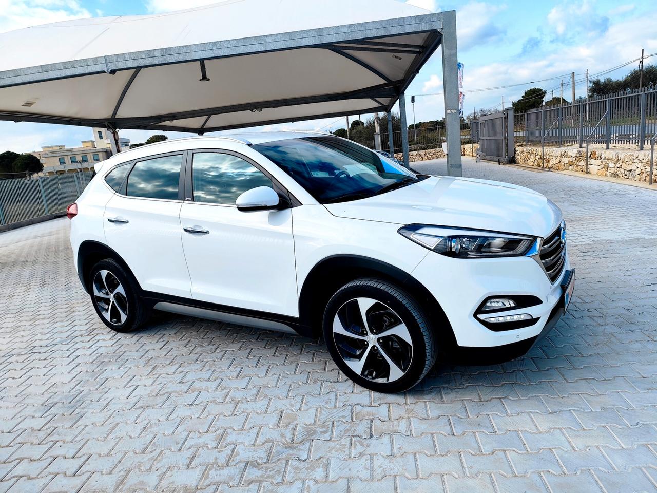 Hyundai Tucson 1.7 CRDi DCT XPossible