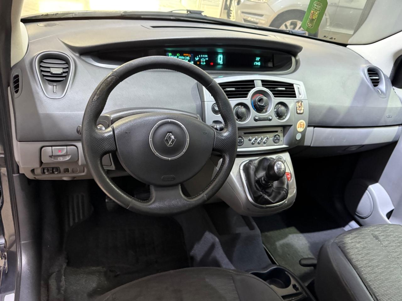 Renault Scenic Grand Scénic 1.9 dCi/130CV Serie 7 POSTI