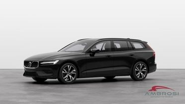 VOLVO V60 B4 Mild hybrid Benzina Core
