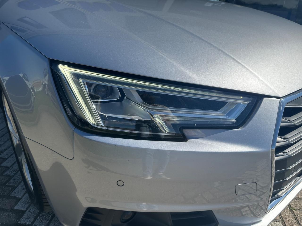 Audi A4 Avant 35 TDI S tronic Business