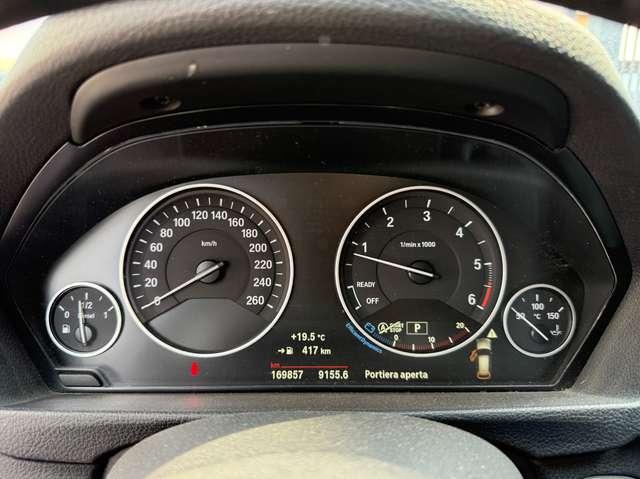 BMW 320 320d Touring Luxury auto EURO 6