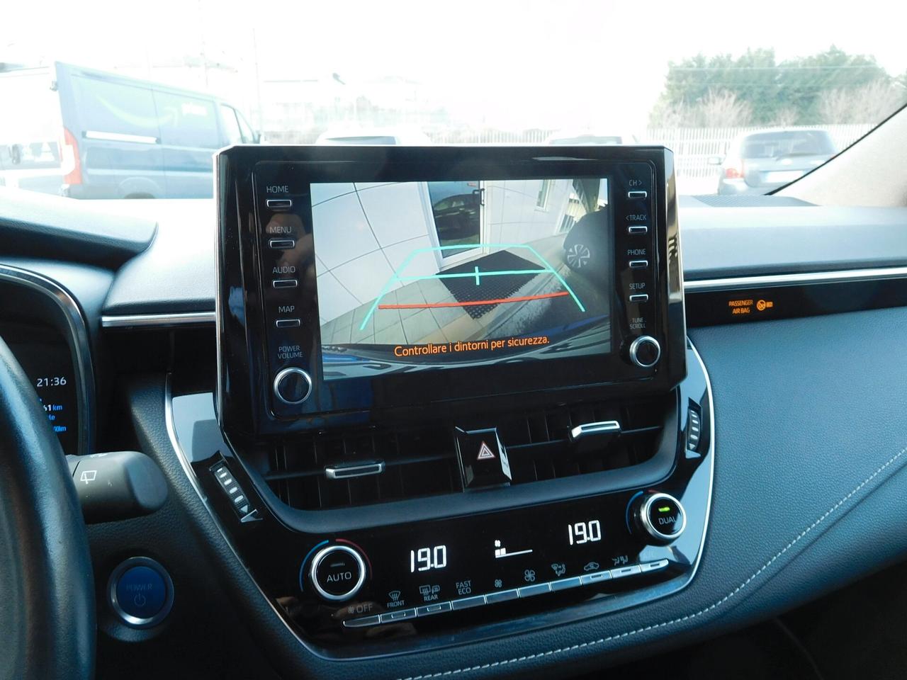 Toyota Corolla Touring Sports 1.8 Hybrid Business iva esposta