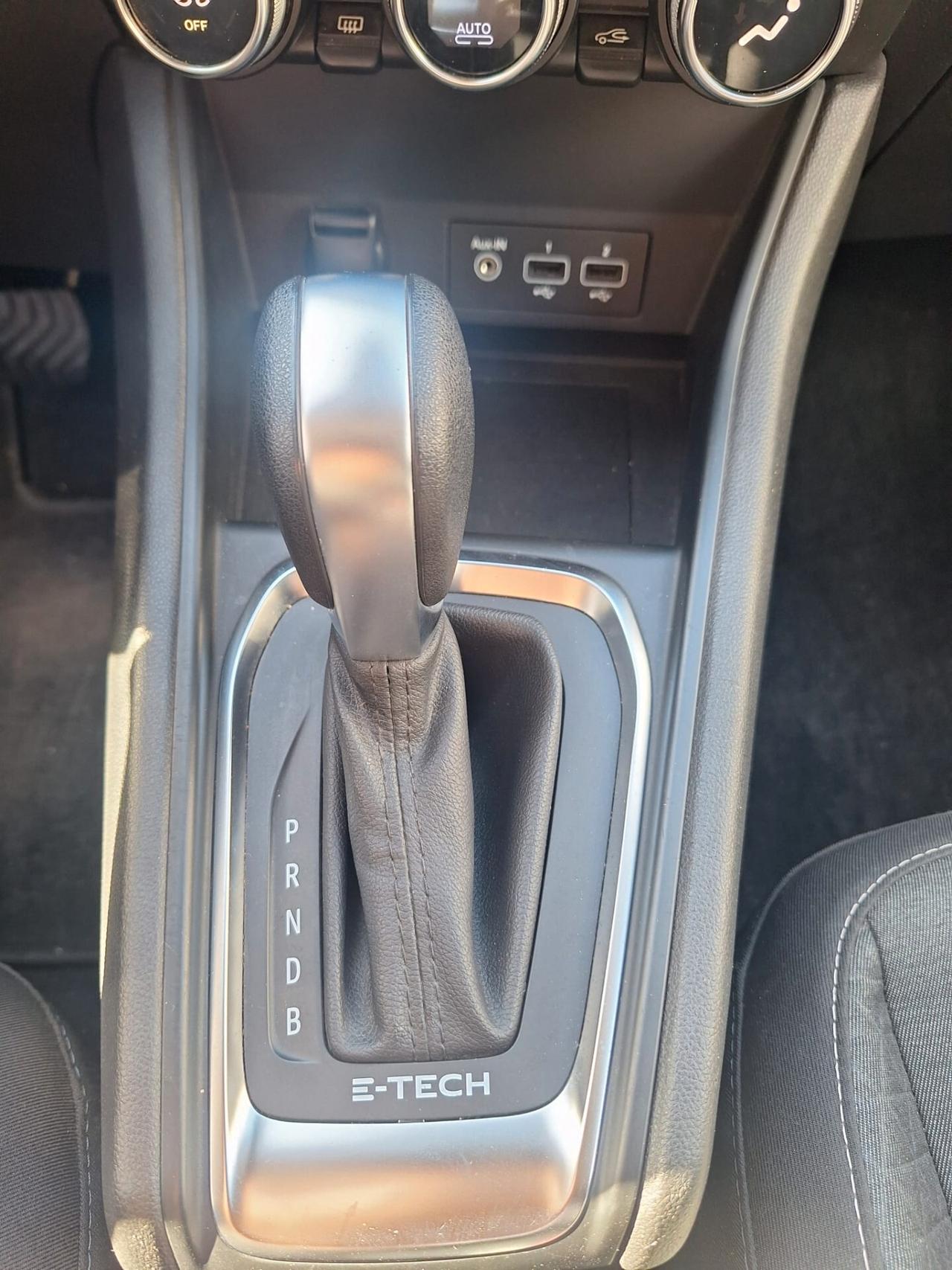 Renault Captur Mild Hybrid Intens