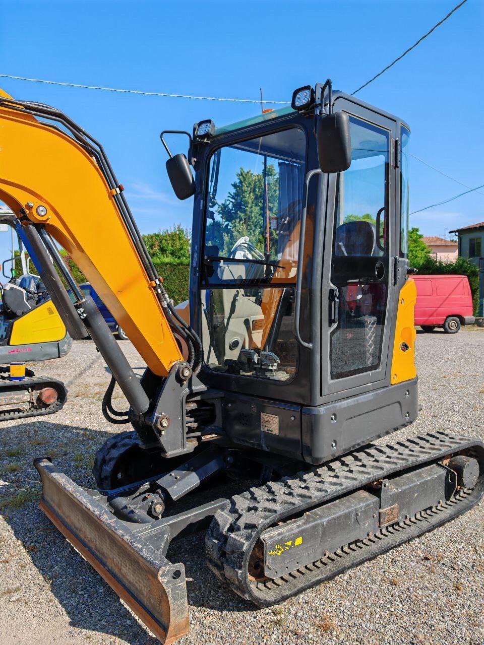 ZENVAN E535 Mini Escavatore