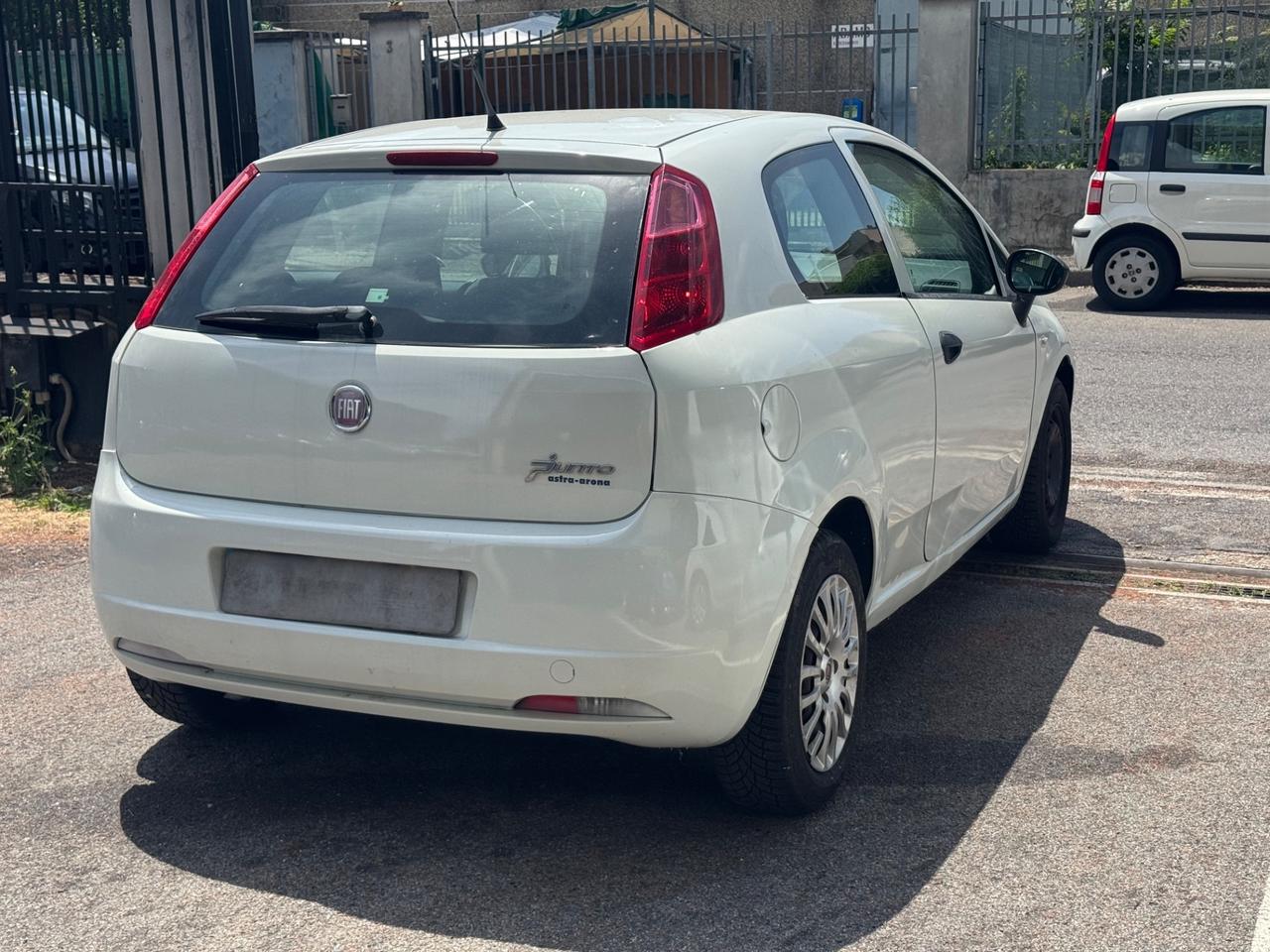 Fiat Punto 1.3 MJT II S&S 95 CV 3 porte Easy