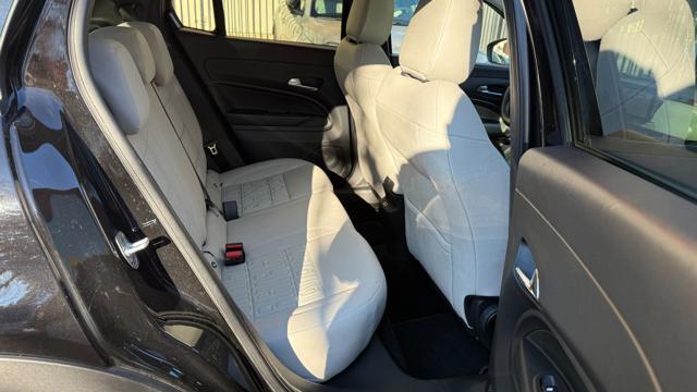 FIAT 600 HYBRID 1.2 110CV DCT MHEV LA PRIMA*24M.G.*CAM360°*