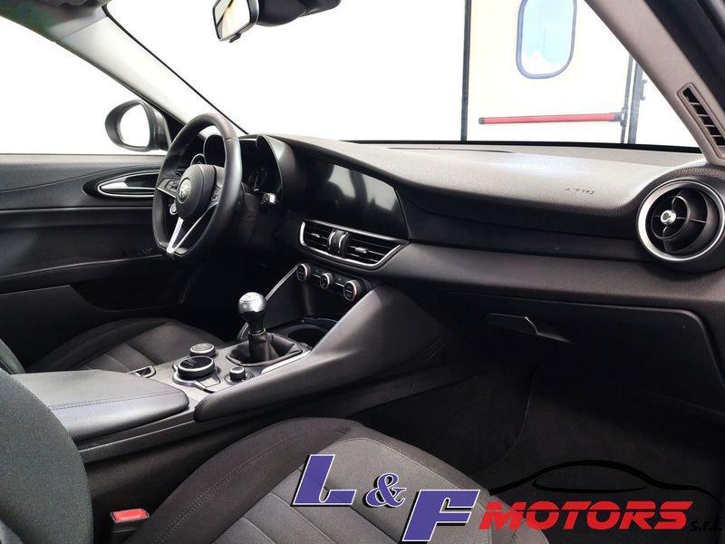 Alfa Romeo Giulia Business TAGLIANDI CERTIFICATI