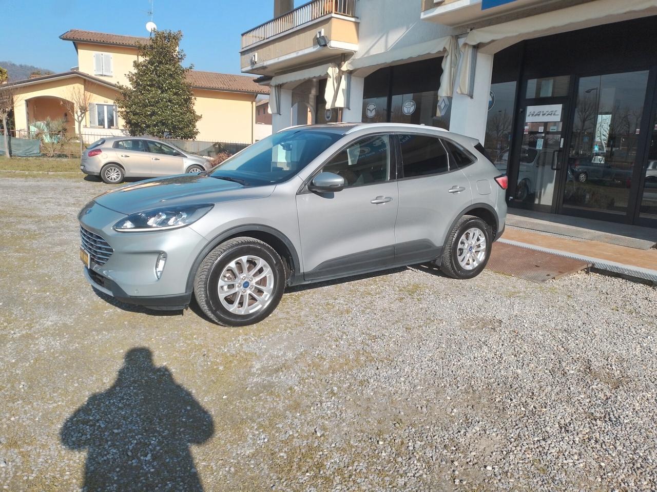 Ford Kuga 2.5 Full Hybrid 190 CV CVT 2WD Titanium