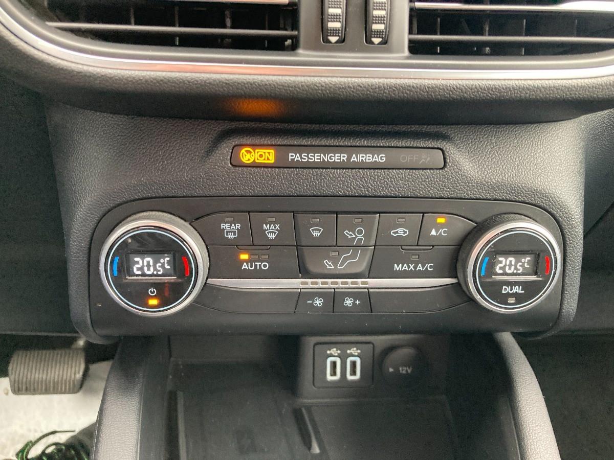 FORD Kuga 2.5 phev Titanium Business 2wd 225cv e-shifter