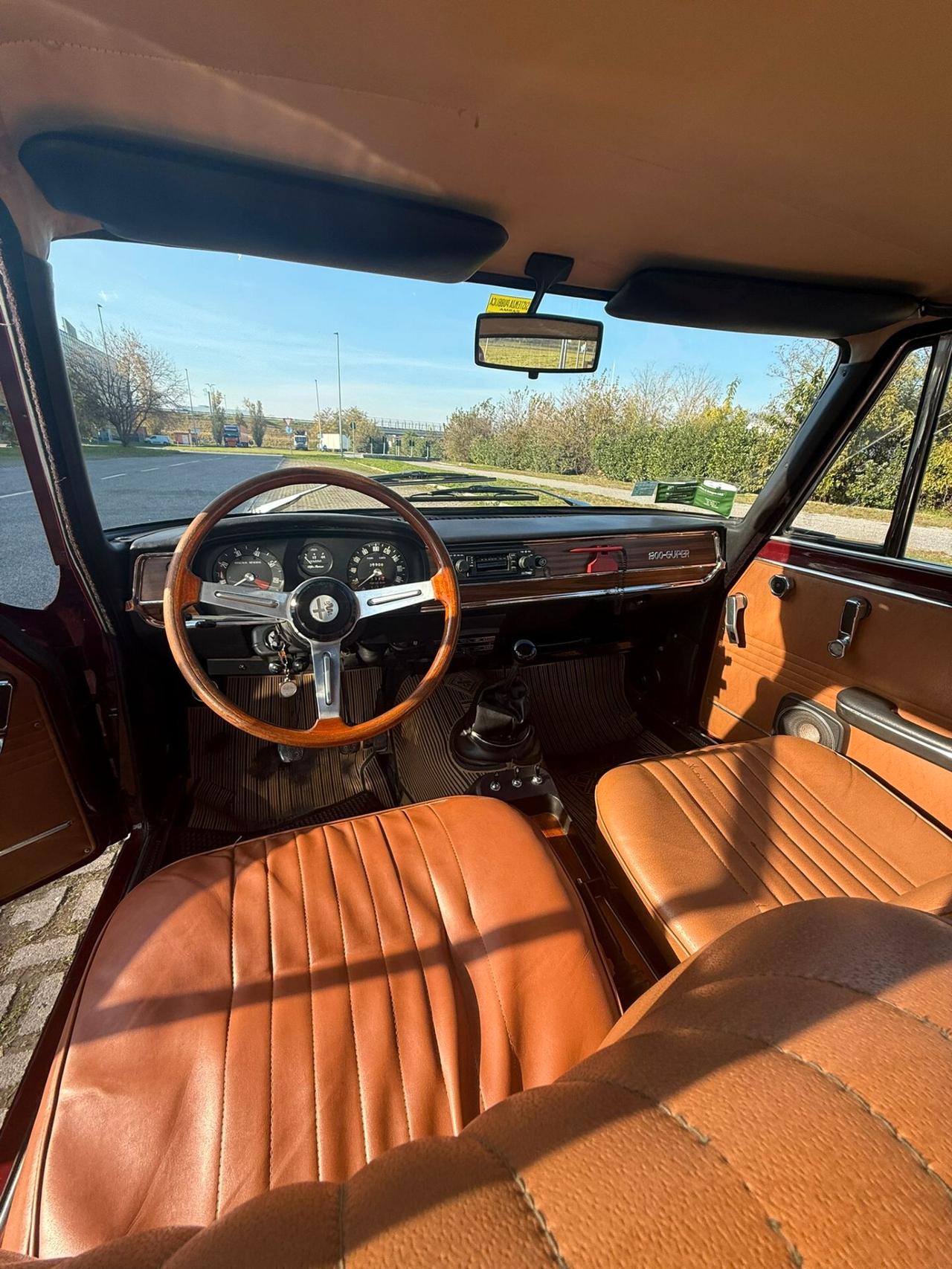 Alfa Romeo Giulia 1300 Super