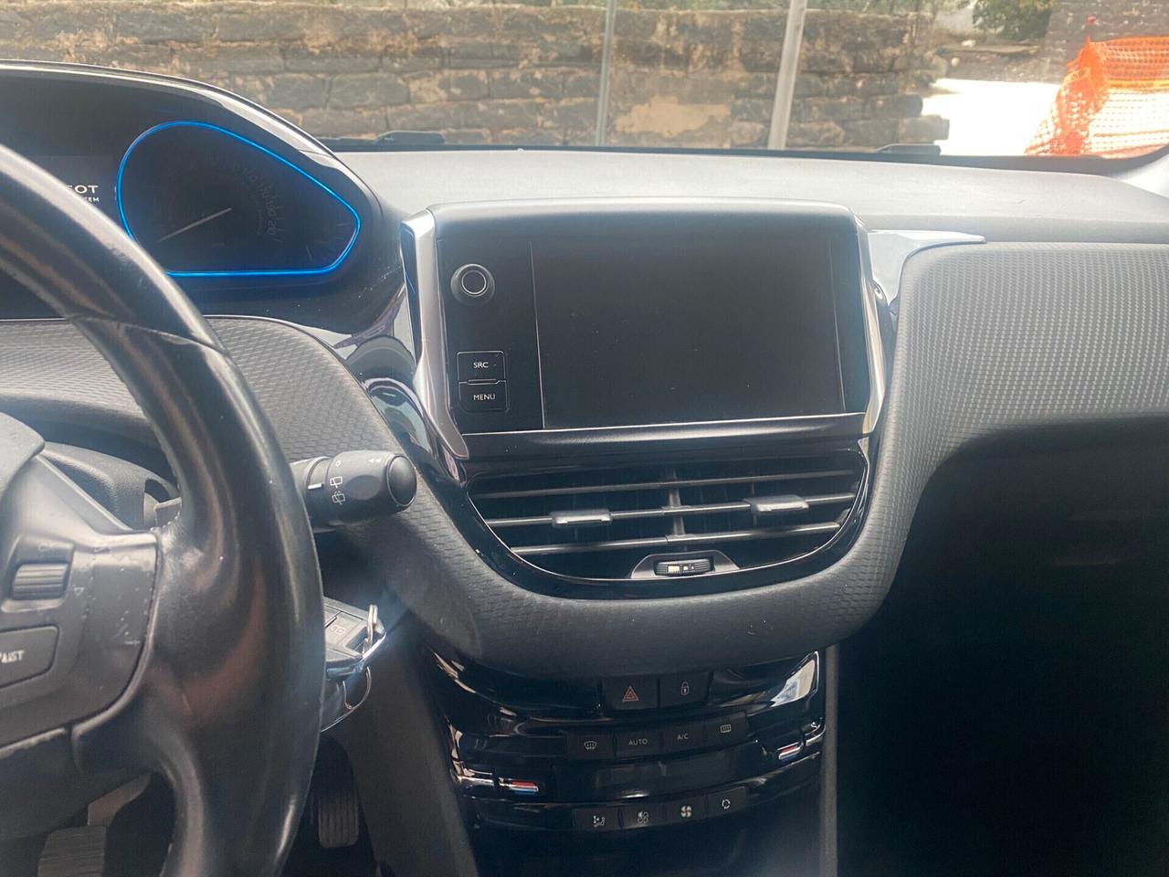 Peugeot 2008 BlueHDi 120 S&S Allure