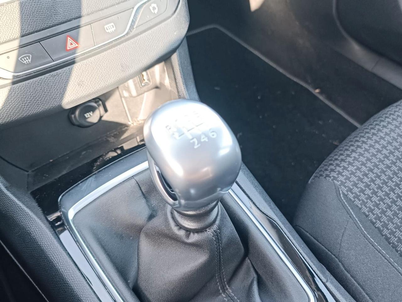 Peugeot 308 BlueHDi 100 S&S Style