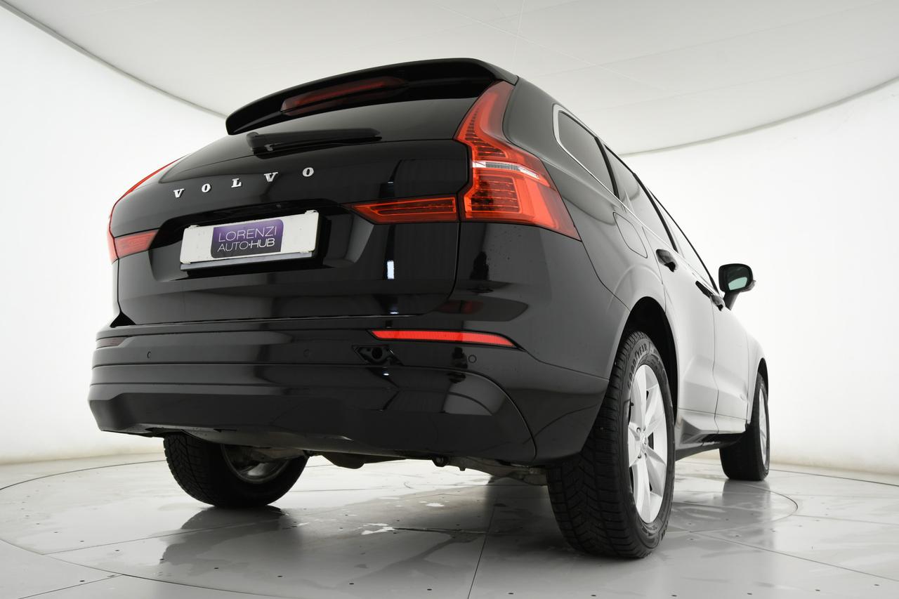 VOLVO XC60 2.0 b4 Momentum Pro awd auto CAMERA+C18"