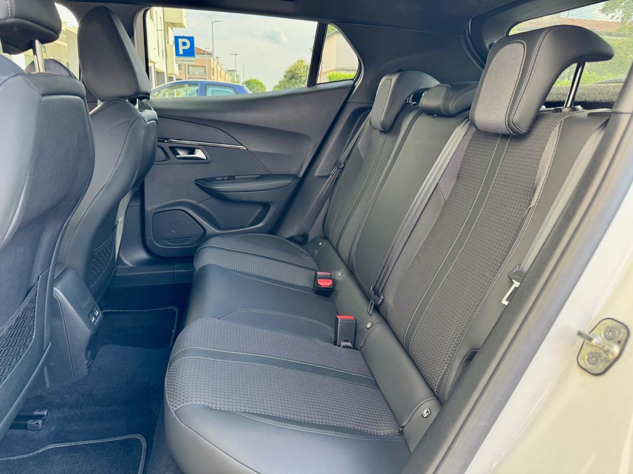 Peugeot 2008 PureTech 130 S&S GT Line UNICO PROPRIETARIO
