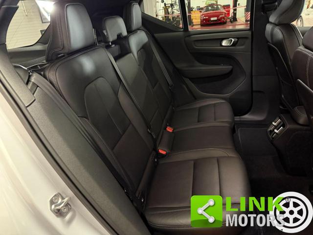VOLVO XC40 D3 R-design MANUALE IVA PELLE GARANZIA 24 MESI
