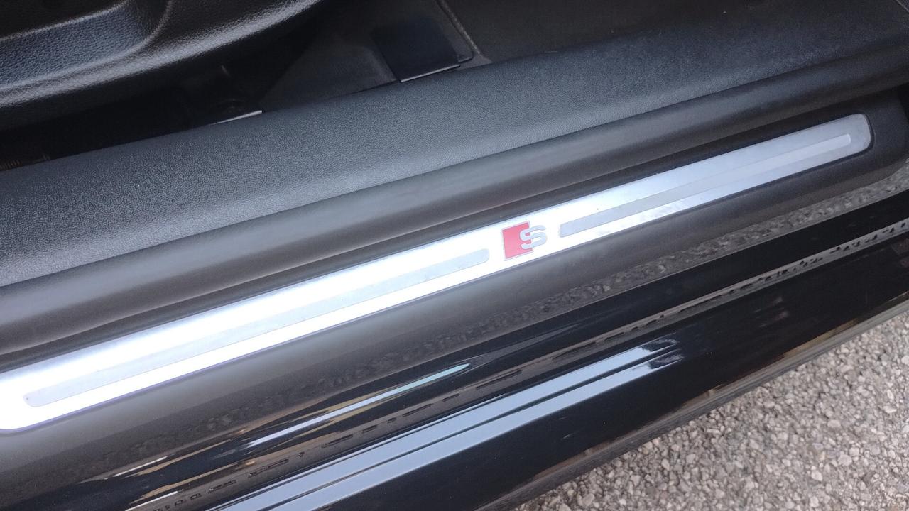 Audi TT Coupé 45 TFSI quattro S-LINE S tronic