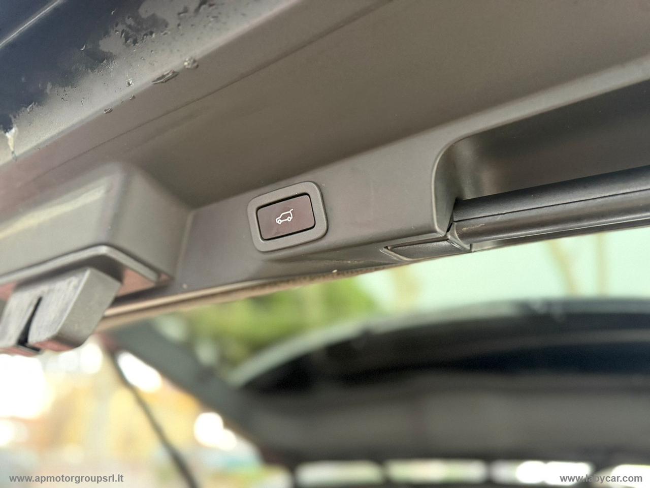 LAND ROVER Range Rover Sport 3.0 TDV6 HSE Dynamic