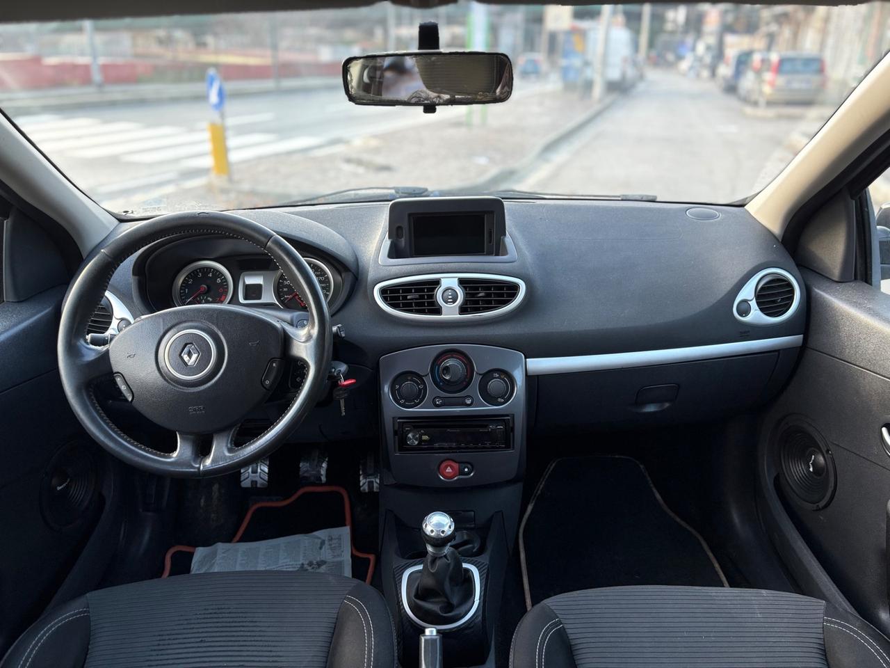 Renault Clio 1.2 benzina 5 porte Dynamique