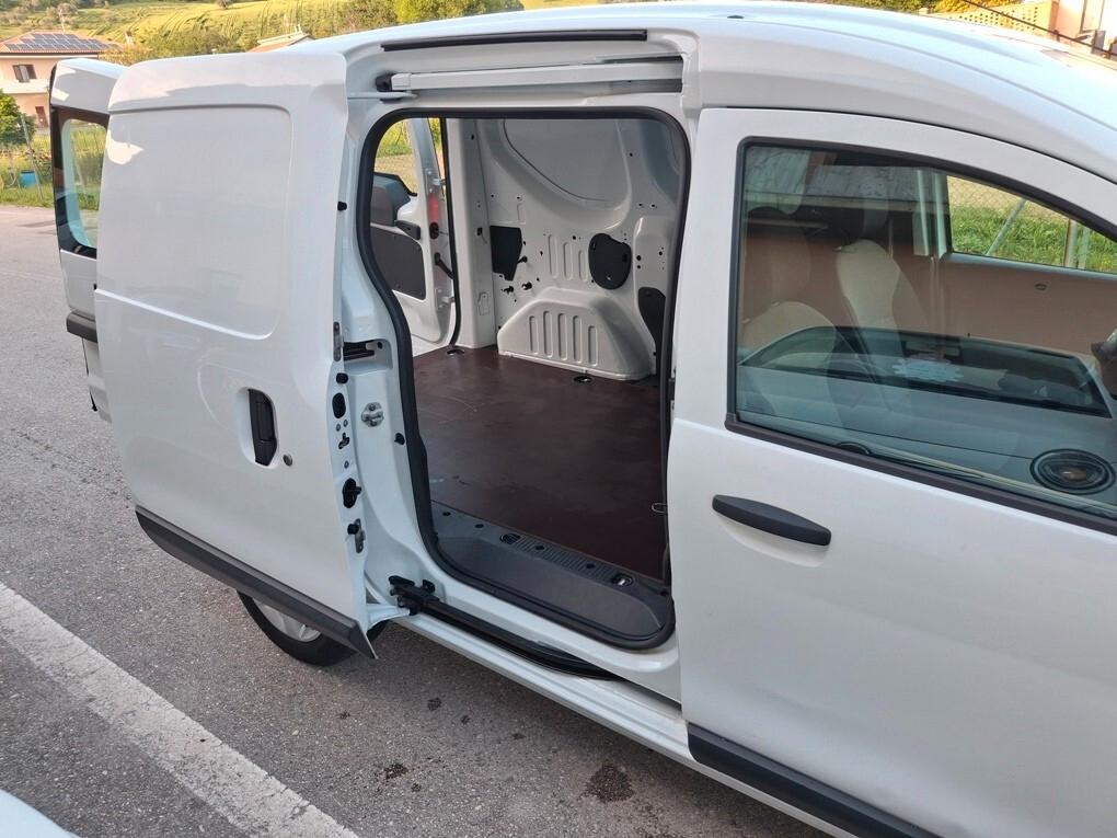 Dacia Dokker 1.5 DCI 75cv Km 114.000 - 2015