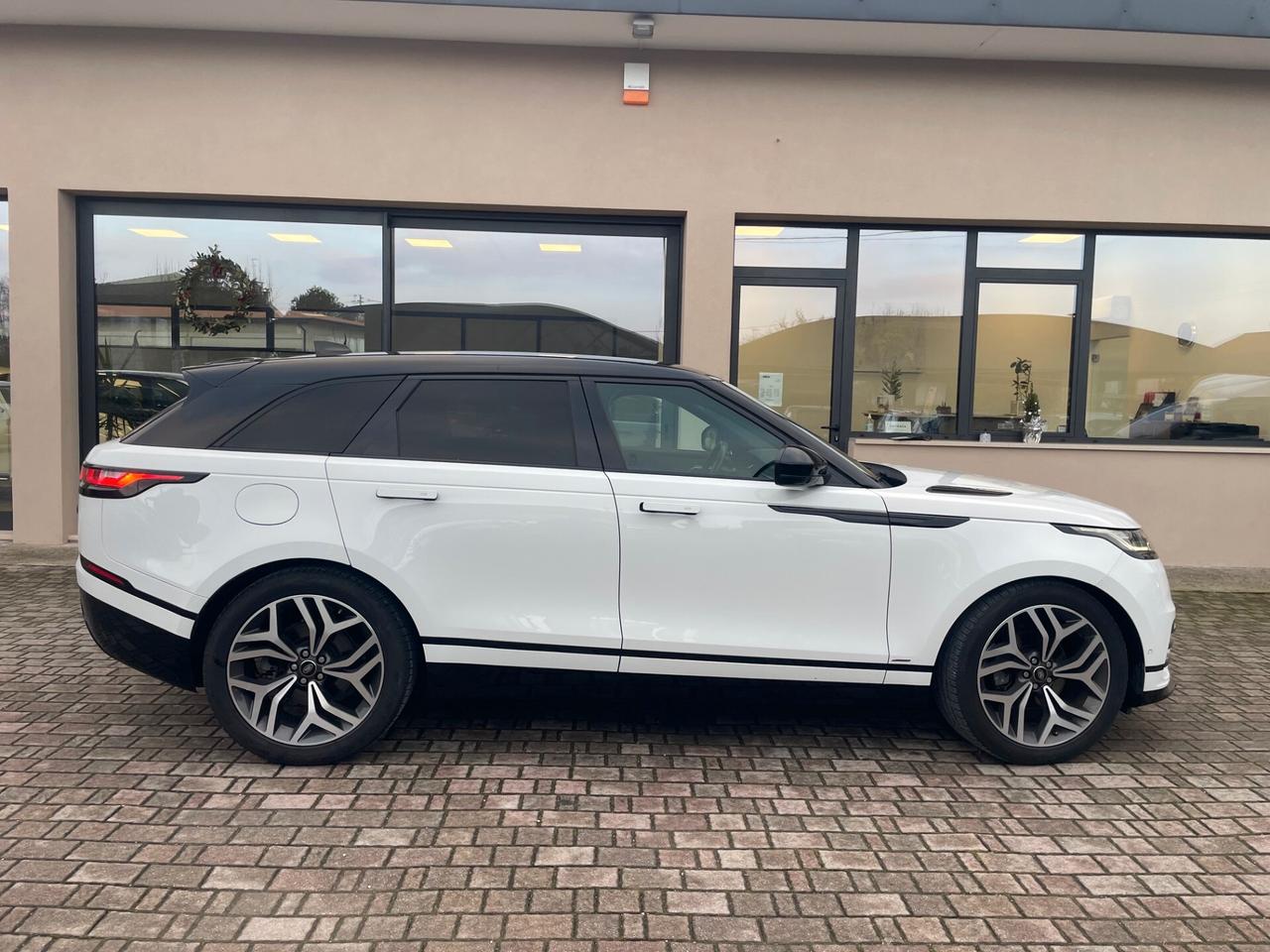 Land Rover Range Velar 2.0D I4 240 CV R-Dynamic S
