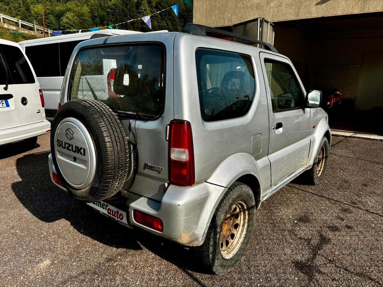Suzuki Jimny 1.3i 16V cat 4WD JLX