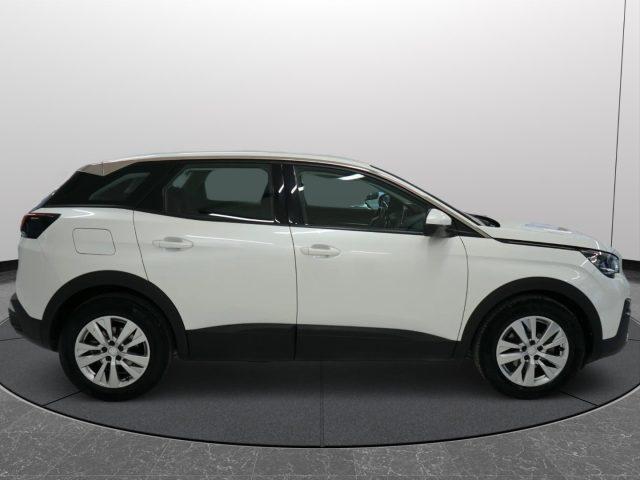 PEUGEOT 3008 BlueHDi 130 S&S EAT8 Business Uniprop. Tagliandata