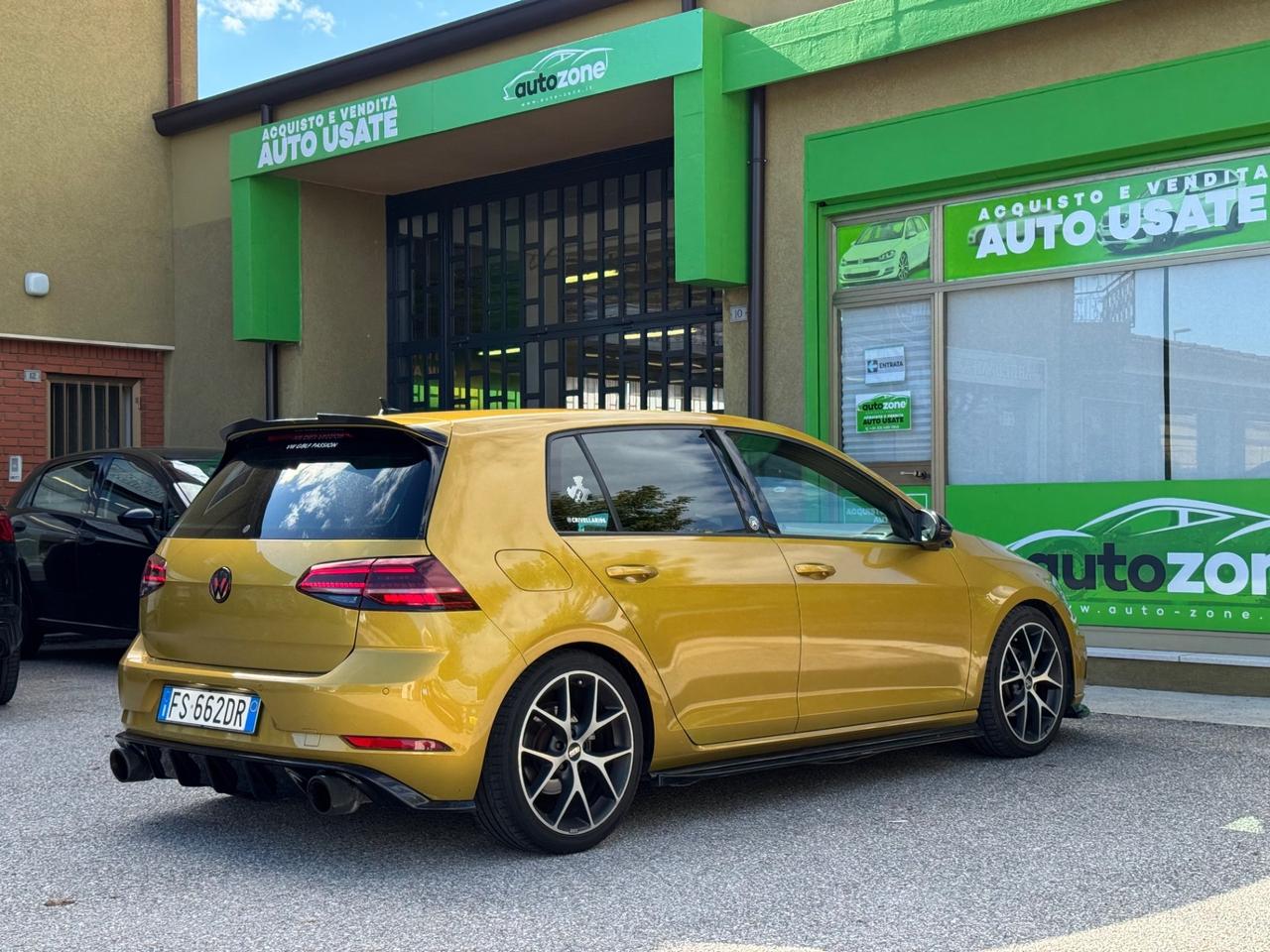 Volkswagen Golf R-Line 1.4 TSI 125CV DSG 5p – 2018 Neopatentati