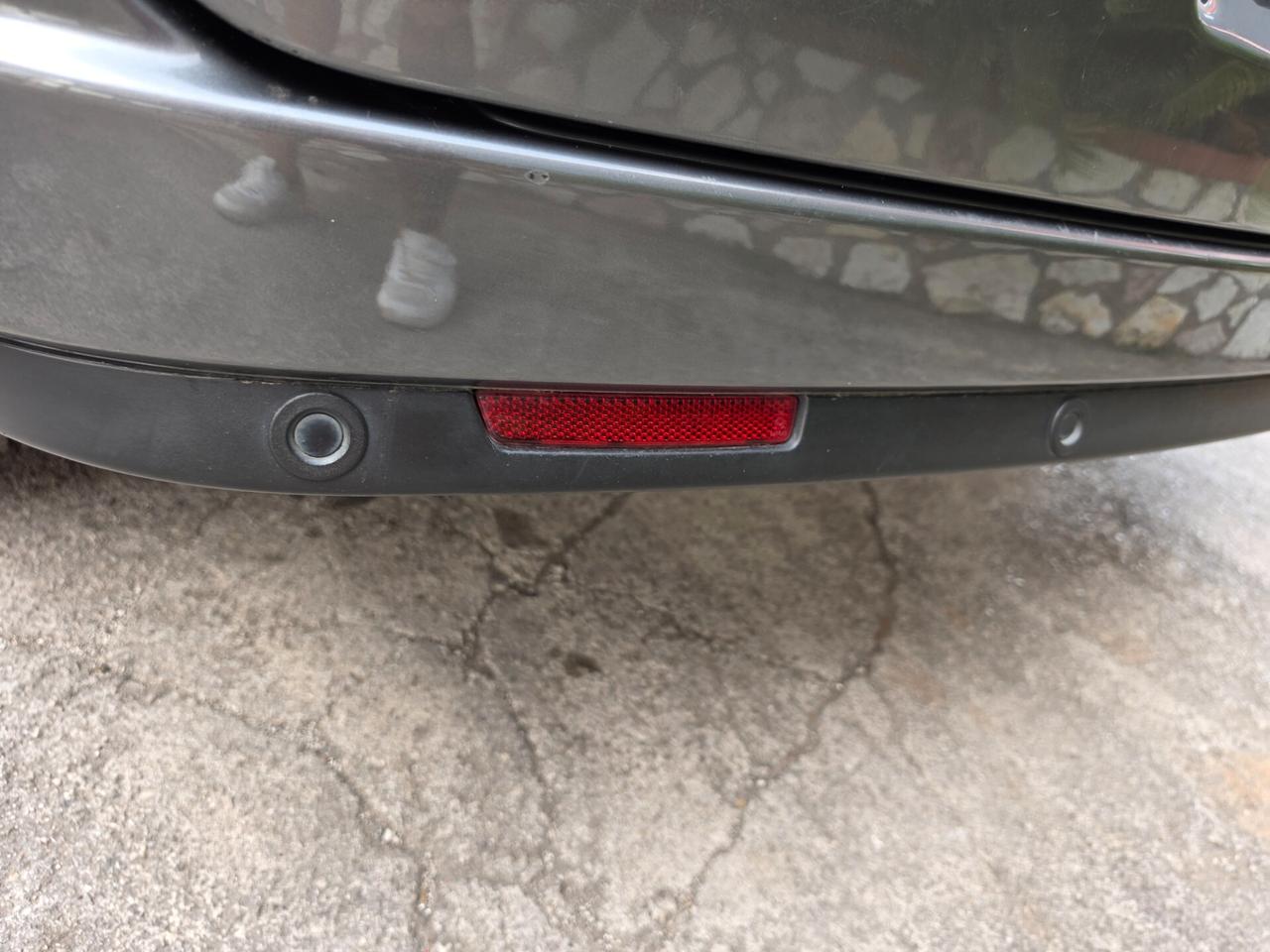 Fiat Dobló 1,6 diesel 05/2015 Cv105