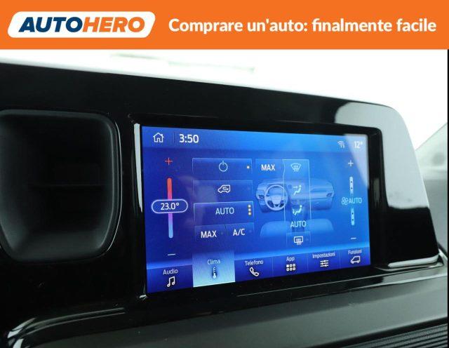 FORD Tourneo Courier 1.0 EcoBoost Titanium