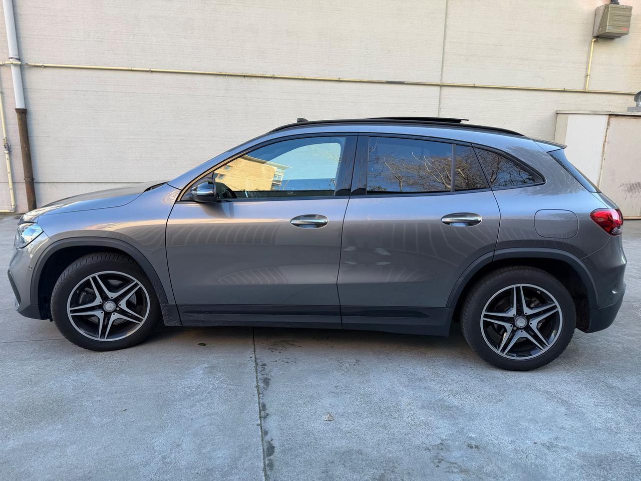 Mercedes-Benz GLA 200 Premium Plus *PROMO F #9518