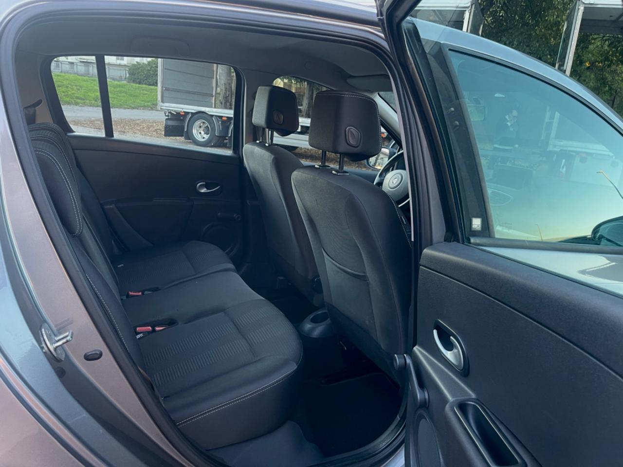 Renault Clio 1.5 dCi 75CV 5 porte Dynamique per Neopatentati