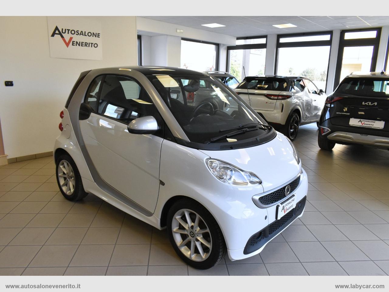 SMART fortwo 1000 52 kW MHD coupé passion