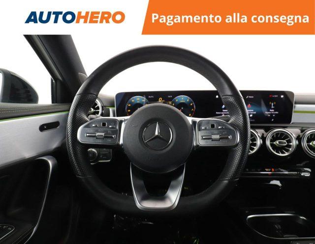 MERCEDES-BENZ A 250 Automatic Premium
