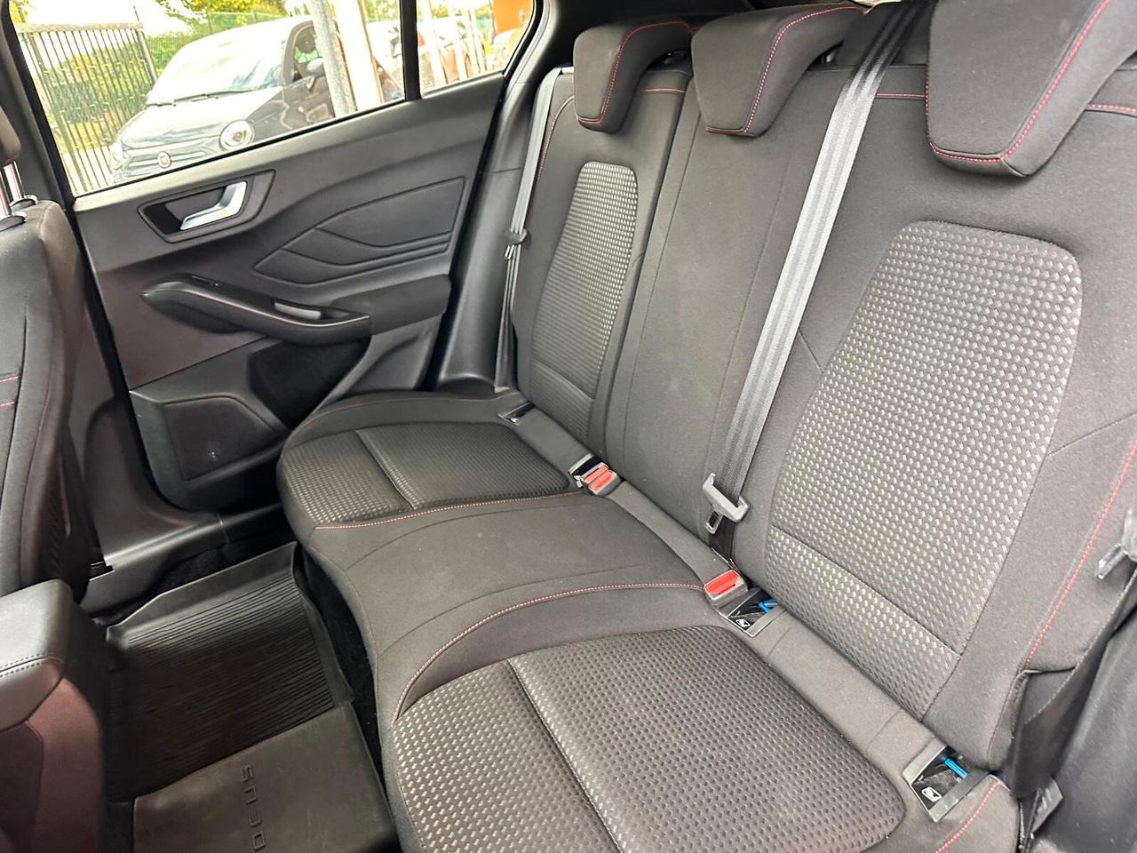 Ford Focus 1.0 EcoBoost Hybrid 125 CV 5p. ST-Line