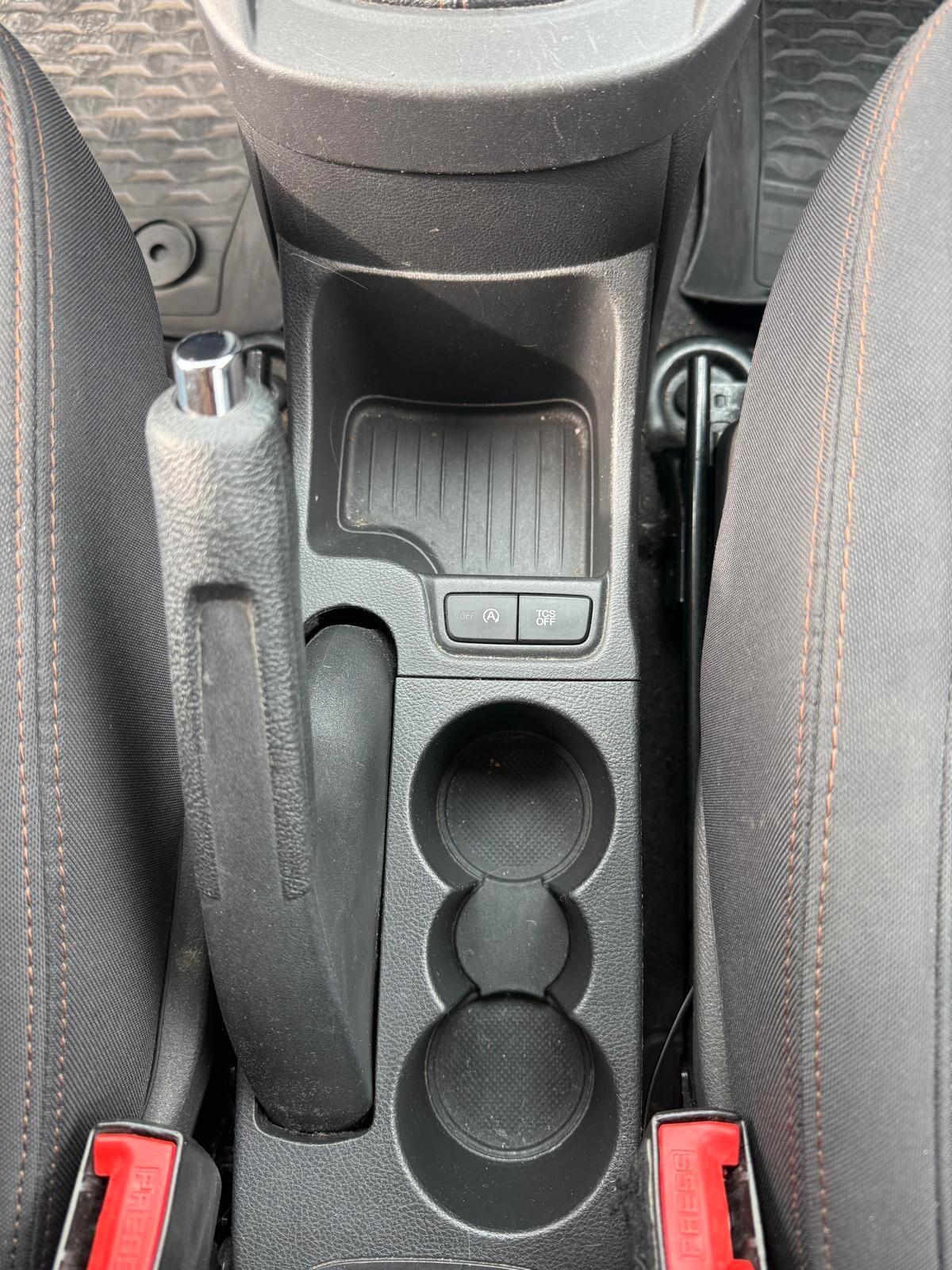 Ford Ka 1.2 Ti-VCT 85CV Ultimate Adventure