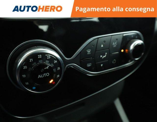 RENAULT Clio TCe 12V 90 CV 5 porte Moschino Intens