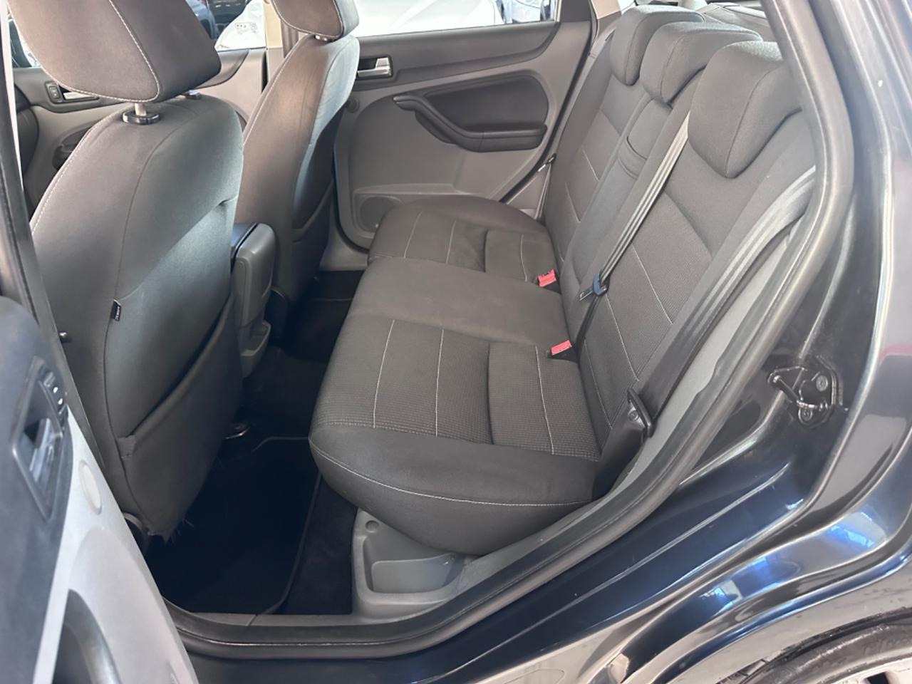 Ford Focus 1.6 (115CV) SW Bz.- GPL Titanium