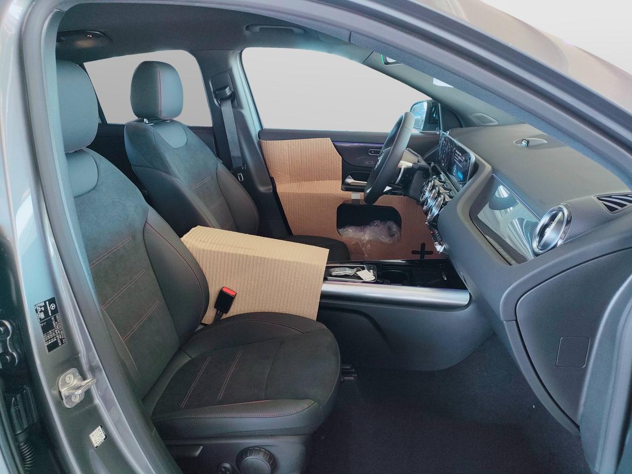 Mercedes-Benz GLA 200 d