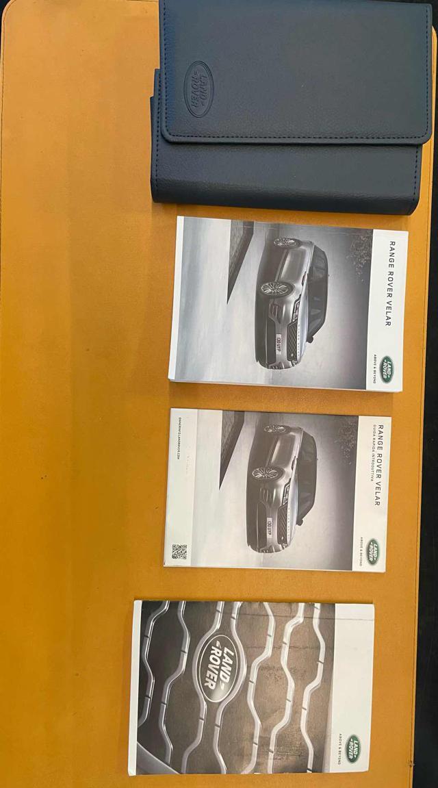 LAND ROVER Range Rover Velar 2.0D I4 180 CV R-Dynamic SE