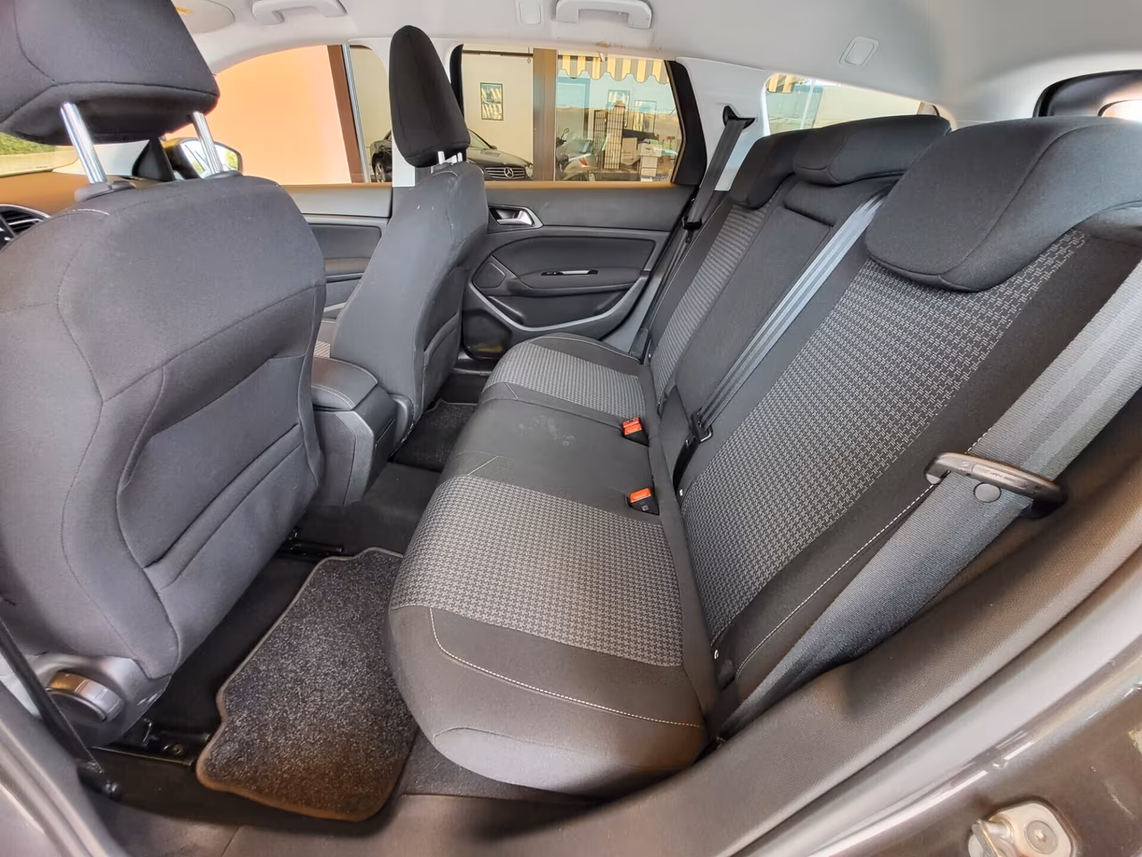 Peugeot 308 BlueHDi 130 S&S EAT8 SW Business