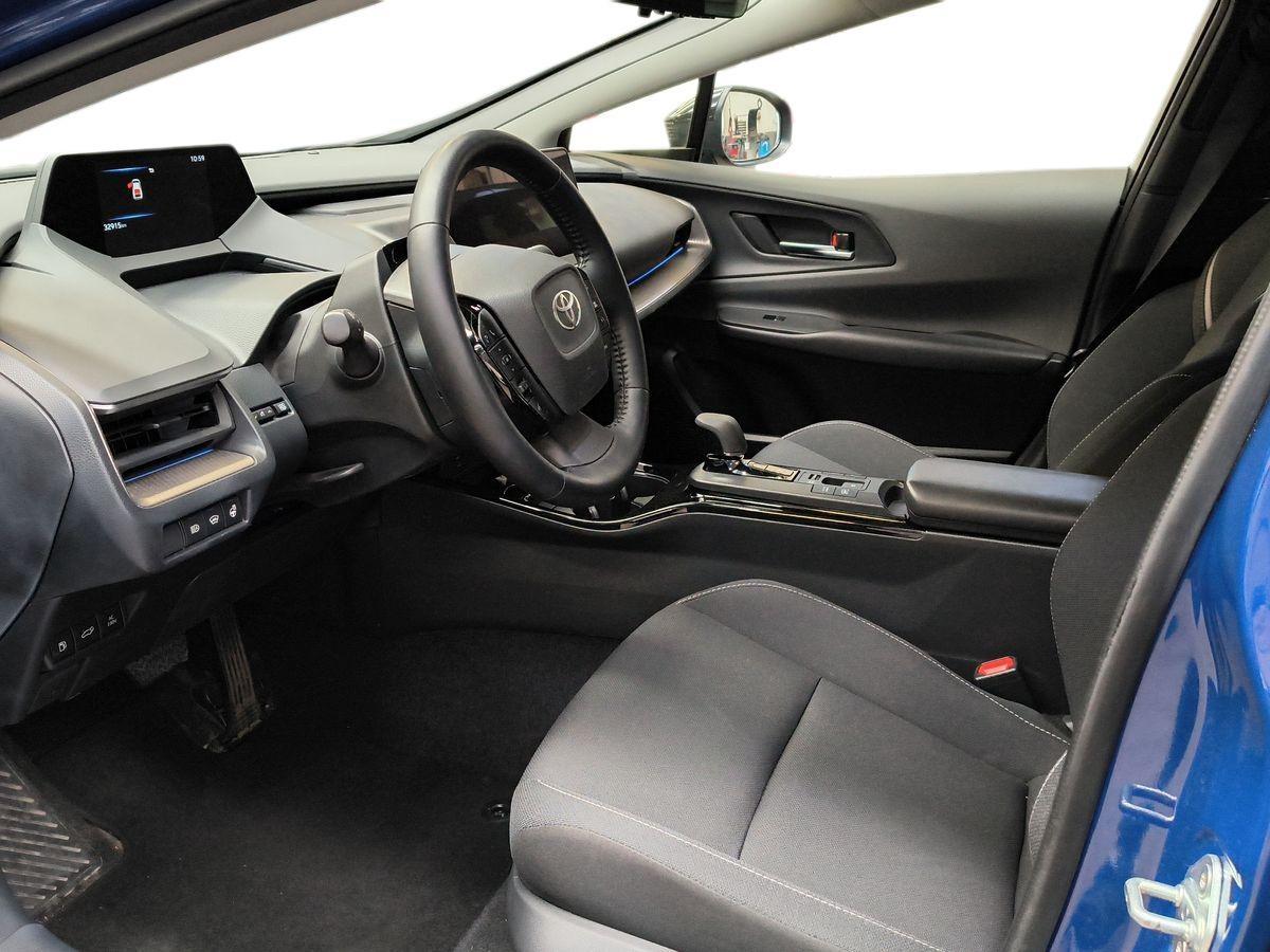 TOYOTA PRIUS PLUG IN LOUNGE MY23