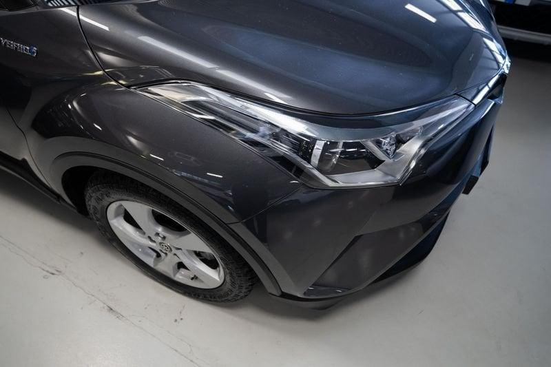 Toyota C-HR 1.8h Active 2wd e-cvt