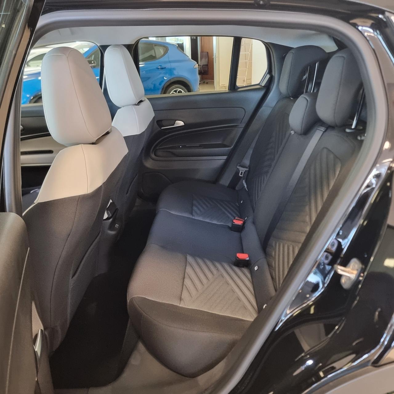 FIAT 600 LA PRIMA 1.2 Hybrid 110cv/74kW Automatica