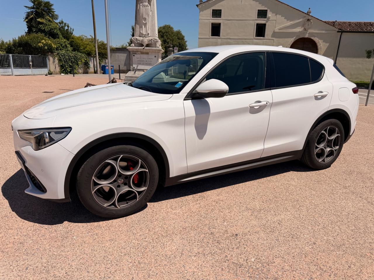 Alfa Romeo Stelvio 2.2TD 2018 PRONTO USO GARANZIA