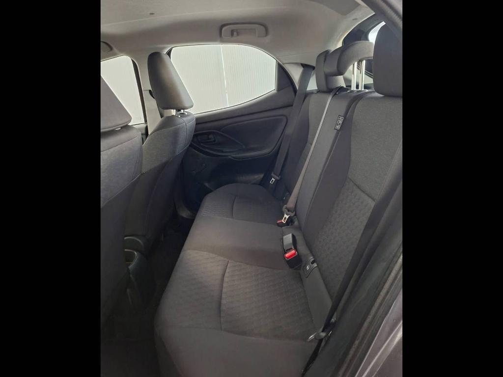 Toyota Yaris 1.0 VVT-i Active
