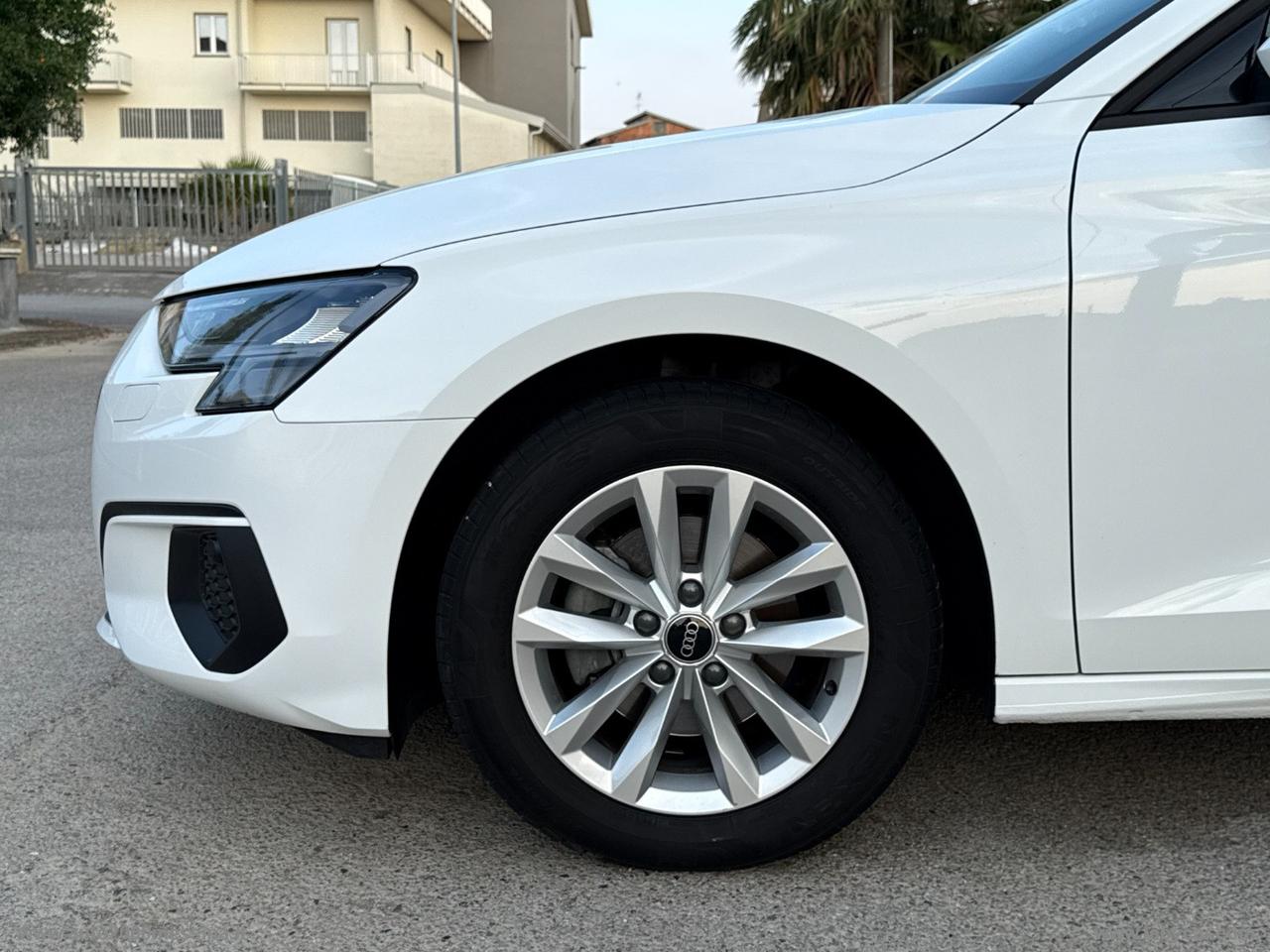 AUDI A3 SPB 30 TDI Business