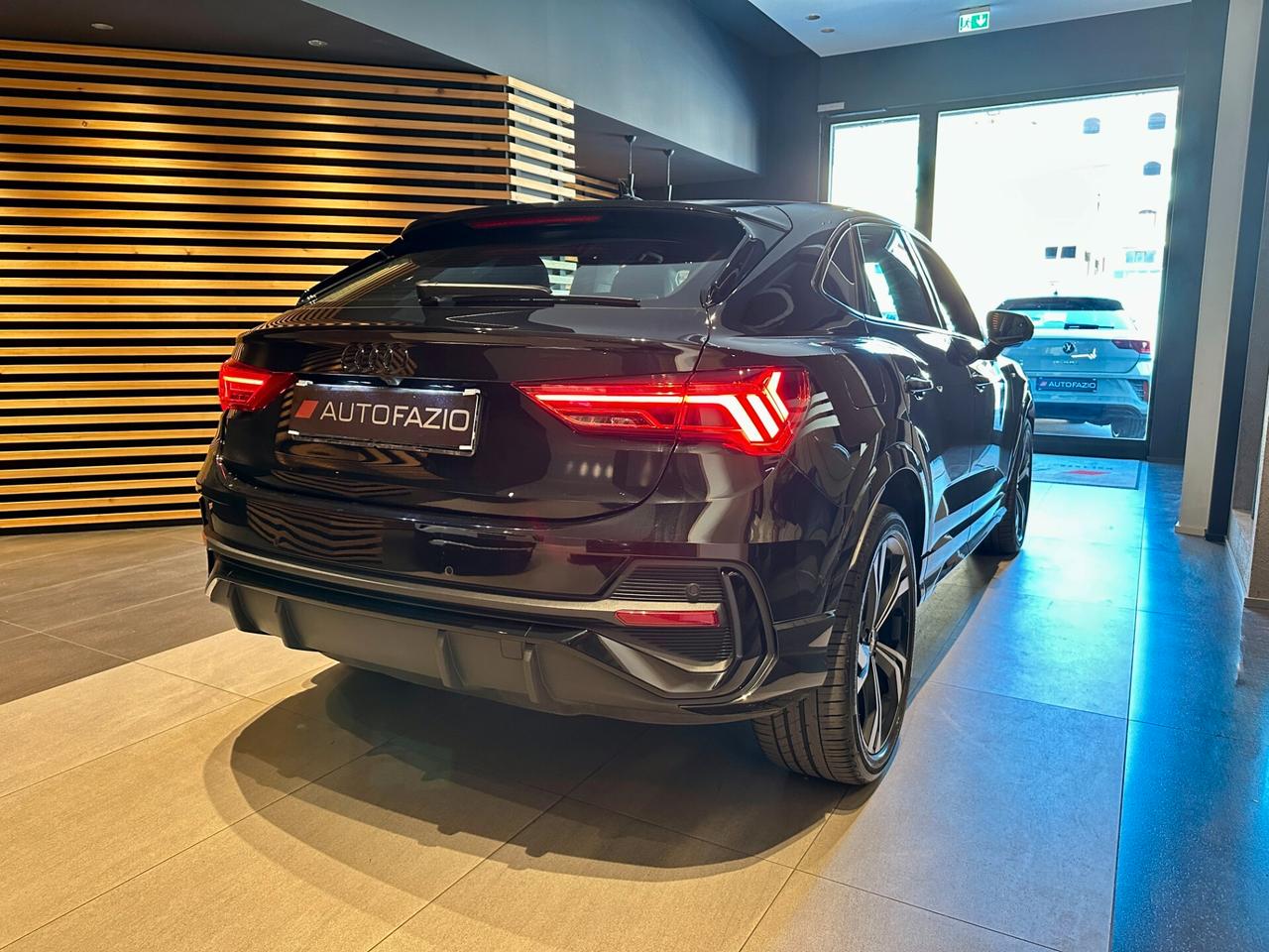 Audi Q3 SPB 35 TDI S line edition