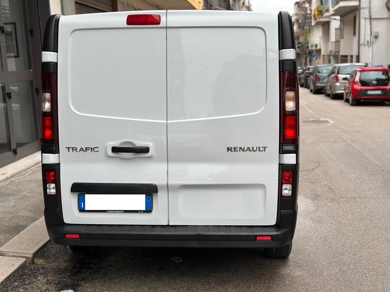 Renault Trafic T29 1.6 dCi 125CV L1 H1 3 posti